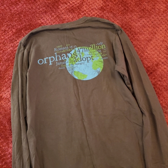 Speak Up T-Shirt - Picture 3 of 4